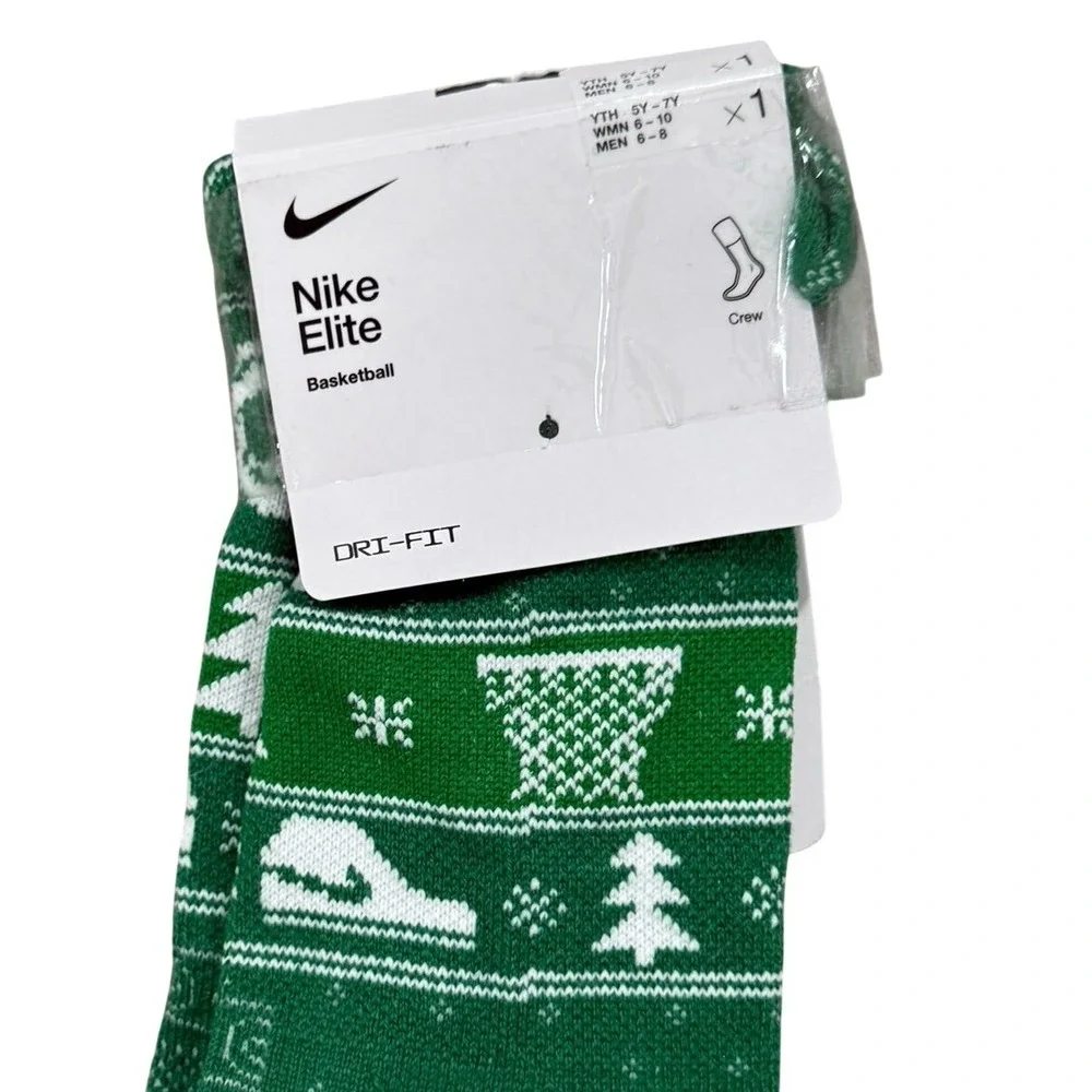 Nike Elite Basketball Crew Socks Holiday‎ Medium